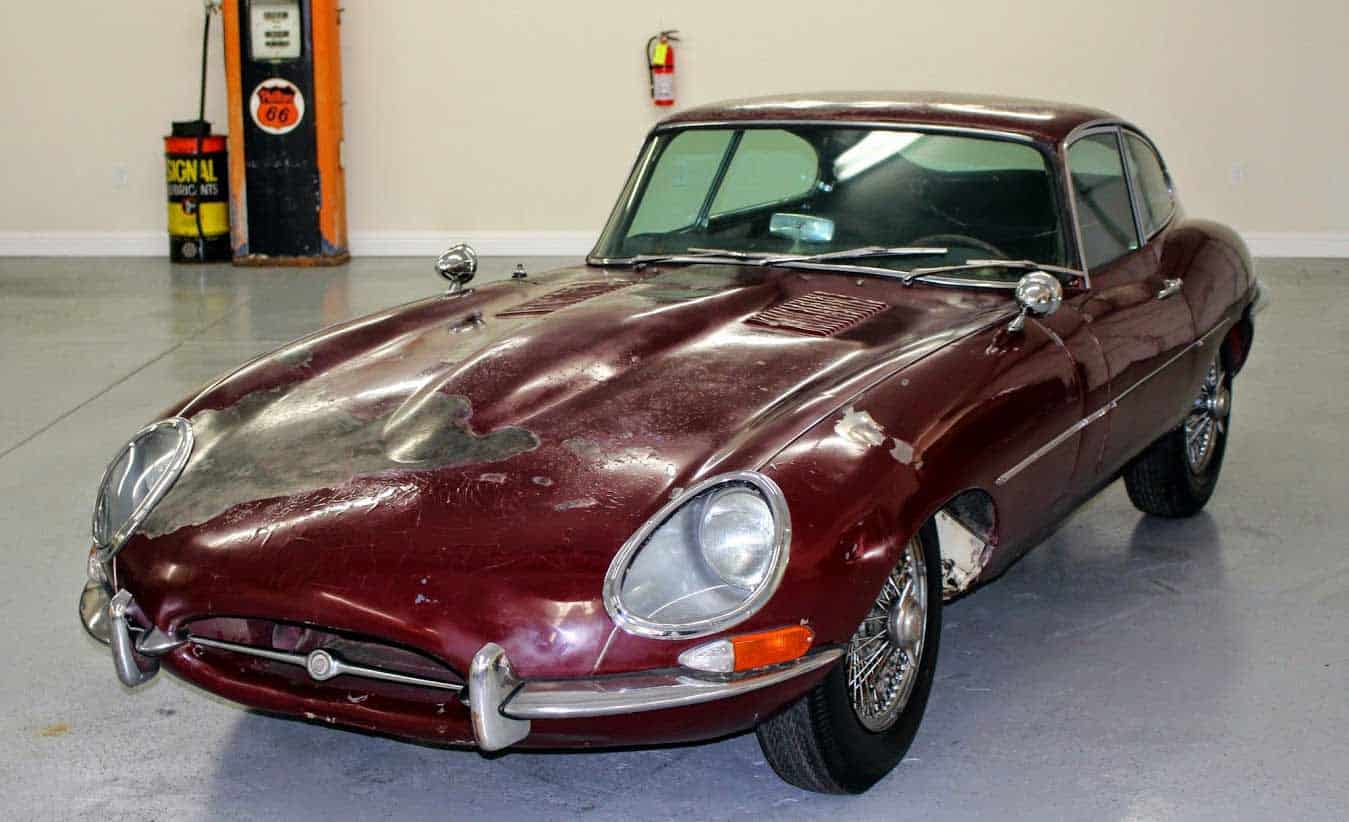 1963-Jaguar-Etype-Coupe-Opalescent-Silver-Grey